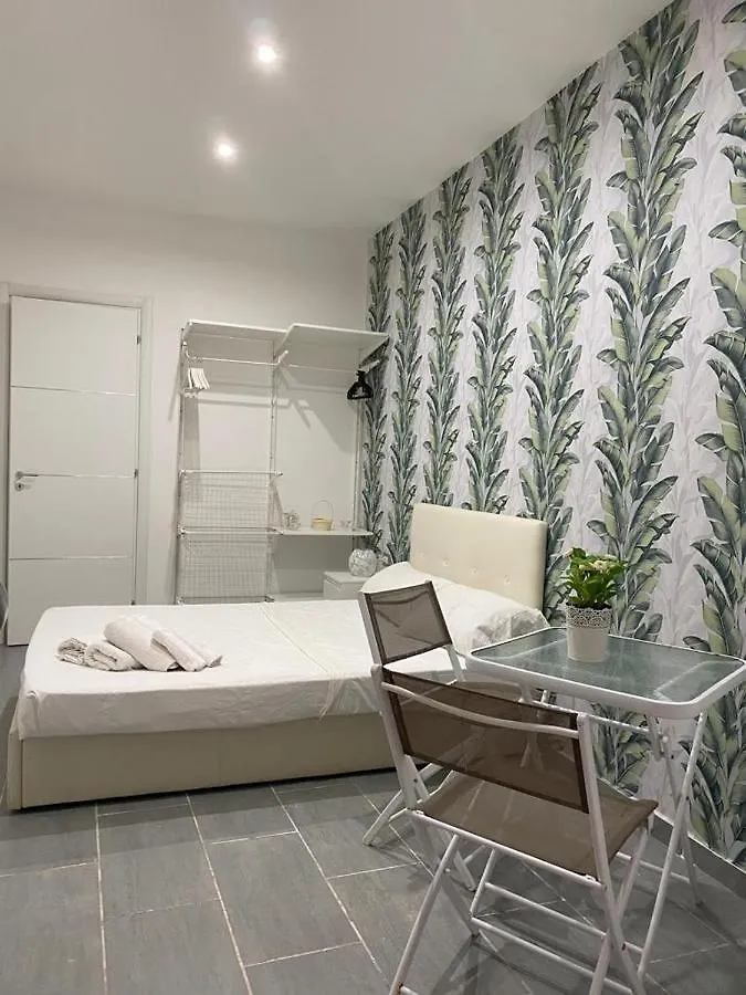 Heart Of Naples 29 Bed & Breakfast Italy