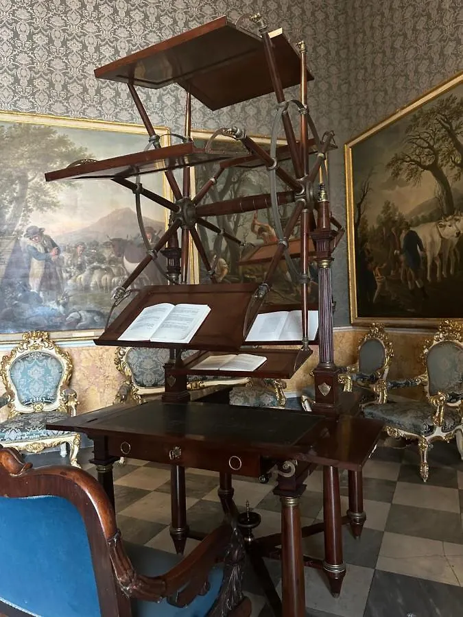 Heart Of Naples 29 Bed & Breakfast